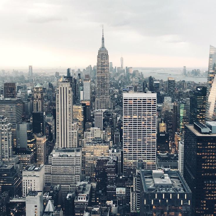 Parents evaluating schools in Spain